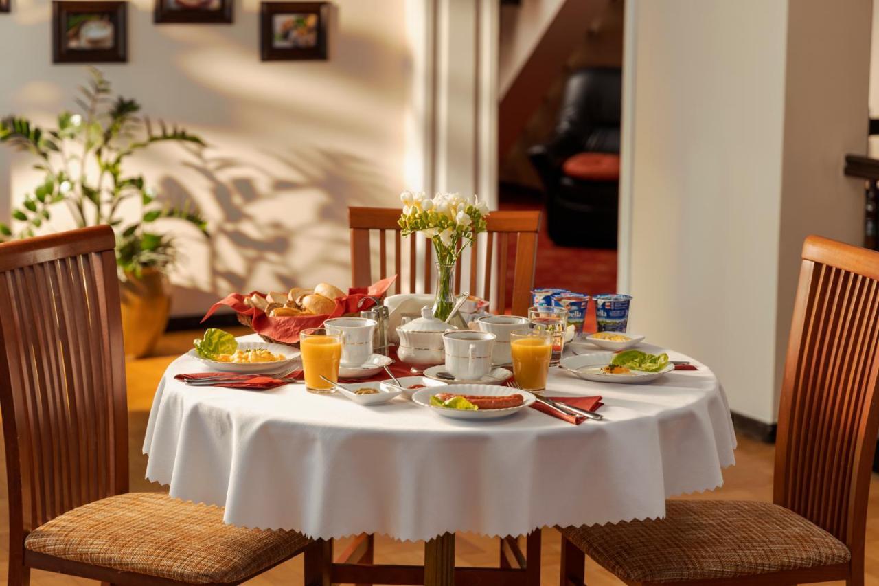بوزنان Villa Toscania-Check In 24H المظهر الخارجي الصورة